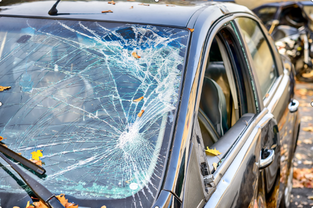 How to fix a broken windshield